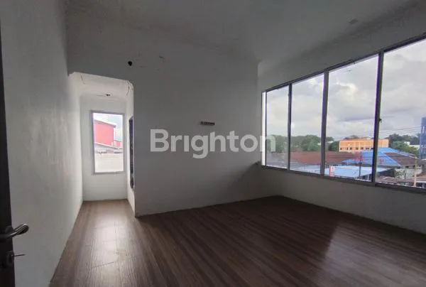 image RUKO STRATEGIS SIAP HUNI ARANG LIMBUNG (6)