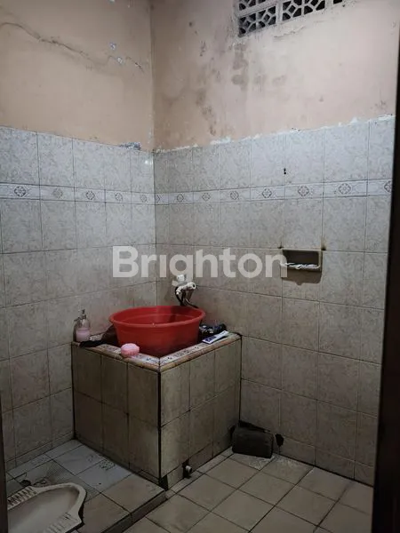 image RUMAH COCOK KOS-KOSAN/DAPUR CATERING DI POS PENGUMBEN. BANGUNAN 2 LANTAI (4)