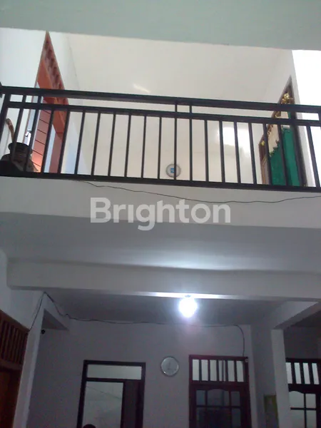 image RUMAH 1.5 LANTAI DI LINGKUNGAN AMAN TENANG PANDUGO BARU STRATEGIS AKSES MUDAH DEKAT RAYA MERR GUNUNGANYAR UPN RUNGKUT TOL TAMBAK SUMUR PURIMAS MEDOKAN PENJARINGAN (5)