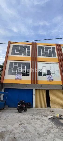 image RUKO GRESS 3,5 LANTAI LOKASI STRATEGIS (1)