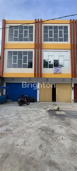 image RUKO GRESS 3,5 LANTAI LOKASI STRATEGIS (3)