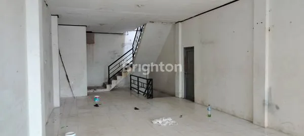 image LOKASI SANGAT STRATEGIS DAN BERADA DI TENGAH PUSAT KOTA BALIKPAPAN (6)