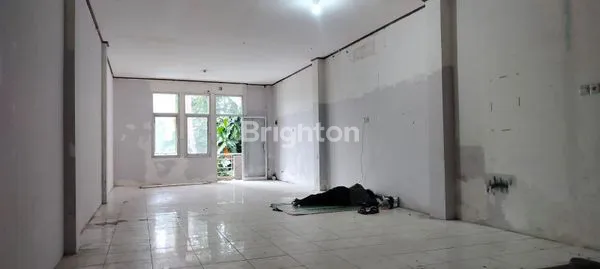 image LOKASI SANGAT STRATEGIS DAN BERADA DI TENGAH PUSAT KOTA BALIKPAPAN (8)