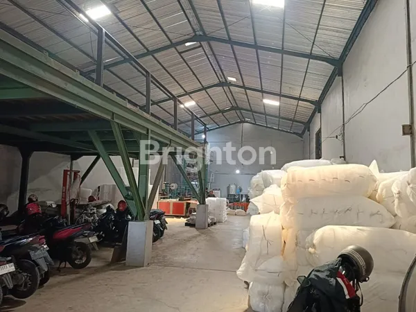 image GUDANG LUAS 529 BEBAS BANJIR PERGUDANGAN OSOWILANGUN PERMAI (1)