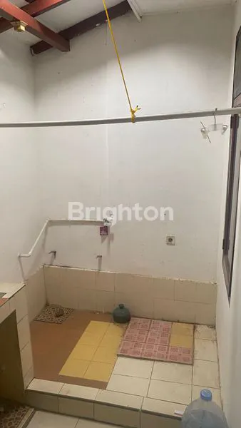 image RUMAH CANTIK DI LIMO DEPOK (5)