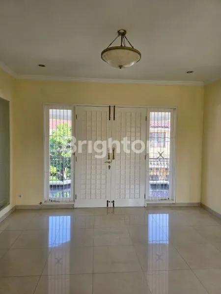 image RUMAH MEWAH 5 KT DI MEGA MAS CINERE, LT 360M² (6)