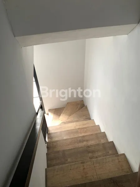 image RUMAH SIAP HUNI PONDOK MUTIARA DEKAT TOL SIDOARJO SURABAYA, KAWASAN FAVORIT DI SIDOARJO (5)