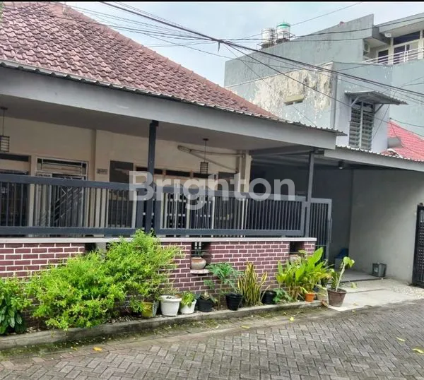 image RUMAH PUTRO AGUNG SURABAYA (1)
