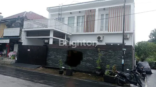 RUMAH MEWAH FULL FURNISHED DENGAN PRIVATE POOL DI JIMBARAN