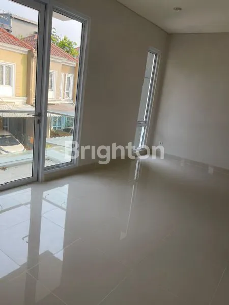 image MOST INTERESTED - RUMAH KARELIA VILLAGE GADING SERPONG (7)