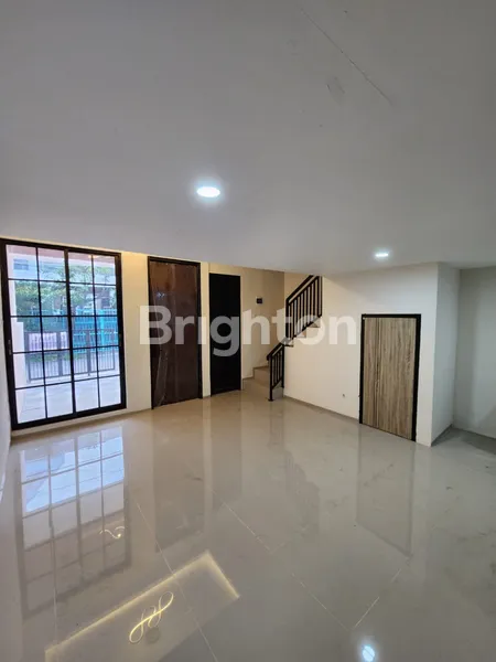 image RUMAH BARU 1M AREA RUNGKUT MAPAN DEKAT YAKAYA, UPN, MIE MAPAN (2)