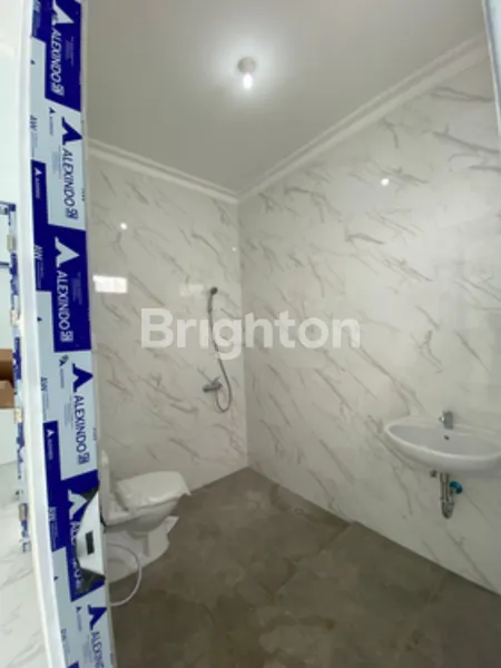 image *DIJUAL CITRALAND- BUKIT PALMA F RUMAH 2 LANTAI BARU GRESS* (4)