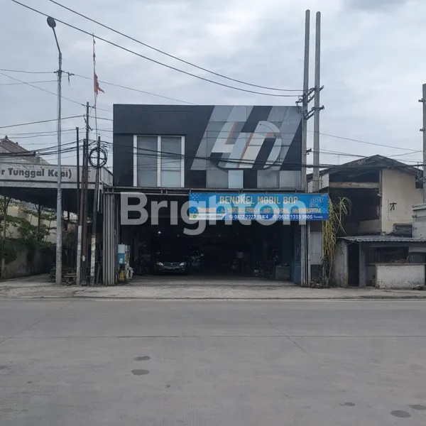 image RUKO 3 LANTAI STRATEGIS COCOK UNTUK SEGALA MACAM USAHA (1)