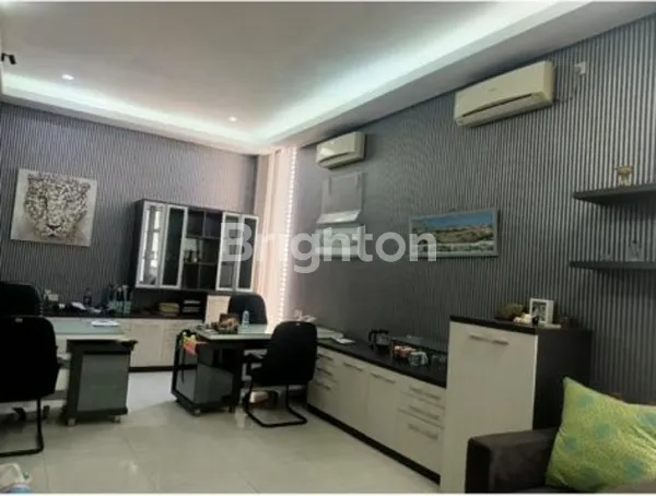 image MURAH RUMAH USAHA SIAP PAKAI 2 LANTAI KARAM GAYAM, LOKASI STRATEGIS DALAM KOTA BISA UNTUK KANTOR, SUPERMARKET DLL  (3)