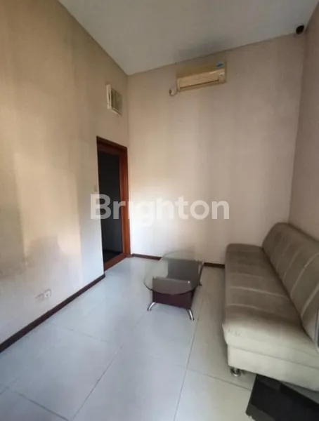 image MURAH RUMAH USAHA SIAP PAKAI 2 LANTAI KARAM GAYAM, LOKASI STRATEGIS DALAM KOTA BISA UNTUK KANTOR, SUPERMARKET DLL  (7)