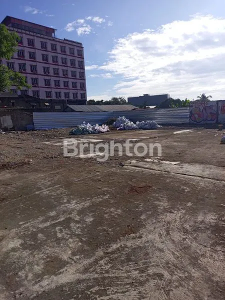 image TANAH STRATEGIS DI PINGGIR JALAN UTAMA DEKAT TOLL (3)