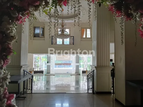 image GEDUNG IKONIK DI JANTUNG KOTA SURABAYA JL PAHLAWAN LOKASI PREMIUM  – KAWASAN HERITAGE & PUSAT AKTIVITAS KOTA  (3)