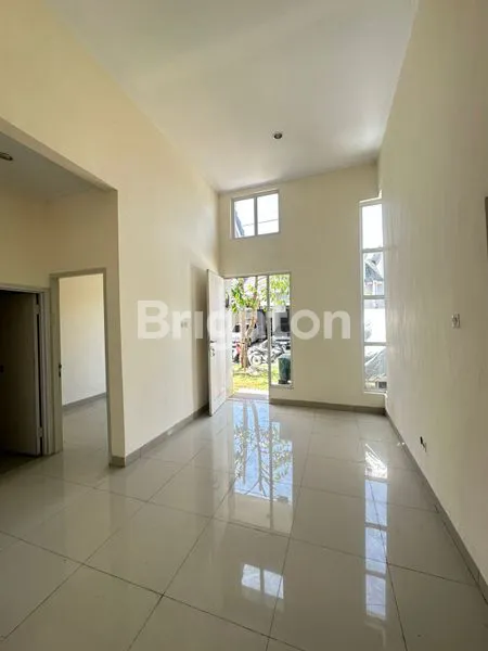 image RUMAH SIAP HUNI SERPONG GARDEN 2 (3)