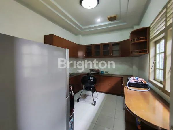 image RUMAH STRATEGIS SIAP HUNI DI TENGAH KOTA MAKASSAR (6)