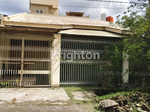 image RUMAH STRATEGIS SIAP HUNI DI TENGAH KOTA MAKASSAR (1)