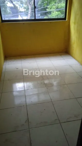 image RUKO 2 LANTAI DI PADEMANGAN, LOKASI STRATEGIS UNTUK TOKO (2)