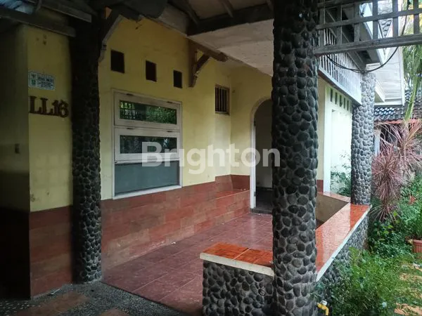 image TANAH LUAS 216M² BONUS BANGUNAN DI KEMANG PRATAMA (2)