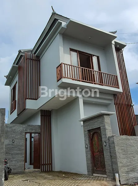 image VILLA MODERN 2 LANTAI, POOL, GWK VIEWING TERRACE – UNGASAN, BALI (1)