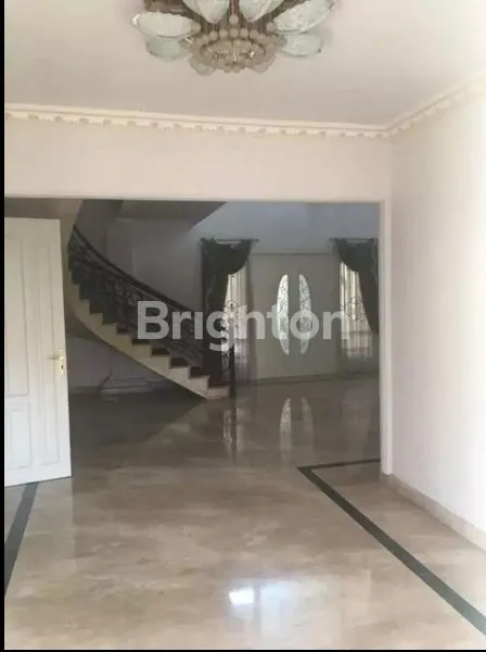 image RUMAH MEWAH 2 LANTAI DHARMAHUSADA INDAH, SURABAYA TIMUR. DEKAT RAYA KERTAJAYA INDAH - MANYAR KERTOAJO - MERR - GALAXY MALL, DLL. (2)