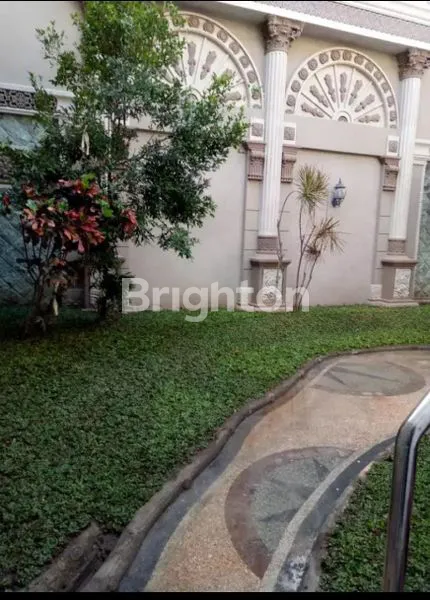 image RUMAH MEWAH 2 LANTAI DHARMAHUSADA INDAH, SURABAYA TIMUR. DEKAT RAYA KERTAJAYA INDAH - MANYAR KERTOAJO - MERR - GALAXY MALL, DLL. (7)