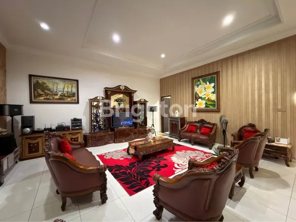 image RUMAH GAYUNGSARI DEKAT MASJID BESAR MASJID AGUNG, DEKAT SEKOLAH, DEKAT MALL (4)