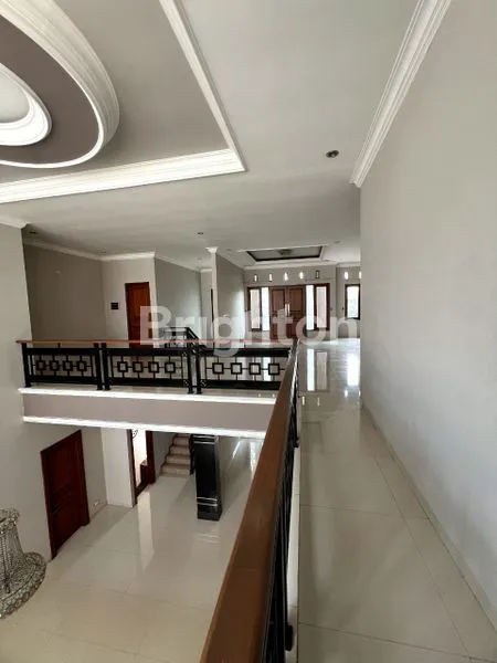 image RUMAH MEWAH KAWASAN EXCLUSIVE (3)