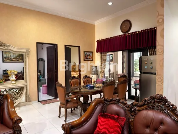 image  RUMAH GAYUNGSARI DEKAT MASJID BESAR MASJID AGUNG, DEKAT SEKOLAH, DEKAT MALL 	 (4)