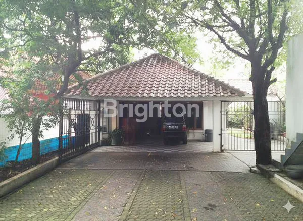 image RUMAH LUAS STRATEGIS DI JALAN ABDUL MAJID, CIPETE (1)