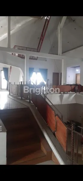 image RUMAH MEWAH SHM 520M² DI DEPOK (7)