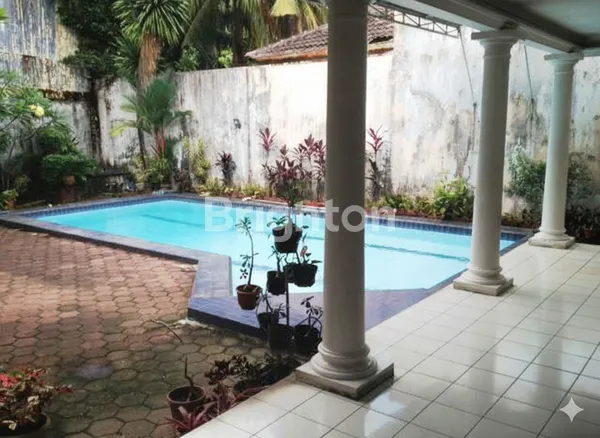 image RUMAH LUAS STRATEGIS DI JALAN ABDUL MAJID, CIPETE (5)