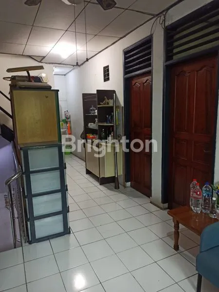 image RUMAH MINIMALIS 2 LANTAI DI PADEMANGAN, LT 72M² (3)