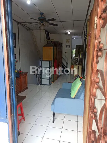 image RUMAH MINIMALIS 2 LANTAI DI PADEMANGAN, LT 72M² (5)