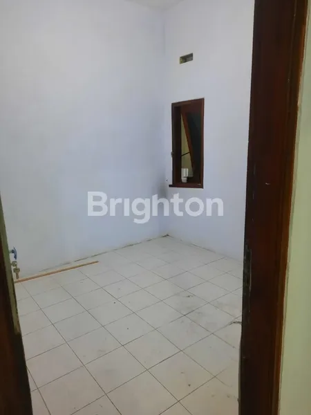 image RUMAH SIAP HUNI 2KT DI SURYA RESIDENCE, BUDURAN (5)