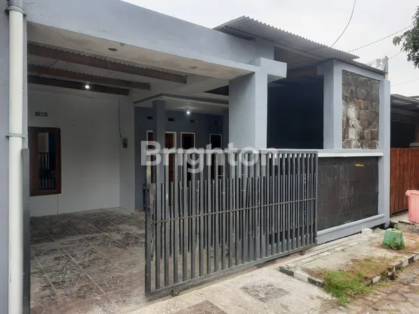 image RUMAH SIAP HUNI 2KT DI SURYA RESIDENCE, BUDURAN (2)