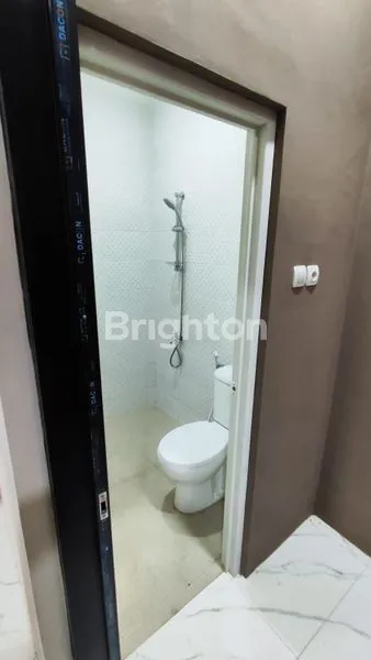 image RUMAH 2 LANTAI DI MANGUNHARJO TEMBALANG SEMARANG (4)