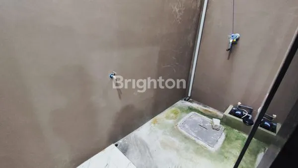 image RUMAH 2 LANTAI DI MANGUNHARJO TEMBALANG SEMARANG (6)