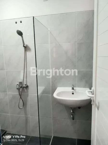 image DIJUAL RUMAH BARU 2 LANTAI EKSKLUSIF – PENUMPING, TENGAH KOTA SOLO (5)