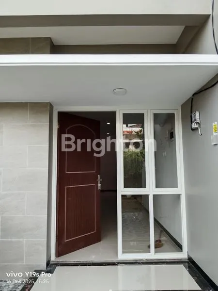 image DIJUAL RUMAH BARU 2 LANTAI EKSKLUSIF – PENUMPING, TENGAH KOTA SOLO (3)