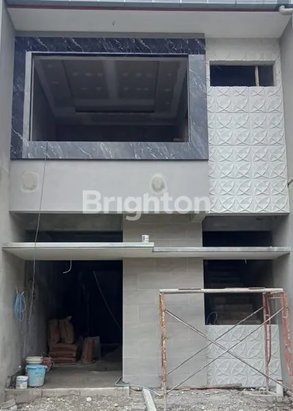 image DIJUAL RUMAH BARU 2 LANTAI EKSKLUSIF – PENUMPING, TENGAH KOTA SOLO (1)