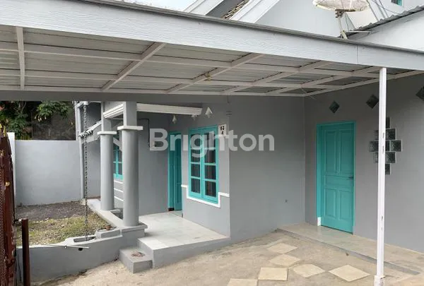 image DIJUAL RUMAH HOOK 2 LANTAI SIAP HUNI AREA BEDALI AGUNG LAWANG KABUPATEN MALANG (2)