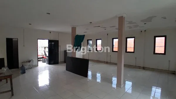 image DIJUAL RUKO SIAP PAKAI. LOKASI DEKAT JALAN RAYA BLITAR TULUNGAGUNG. COCOK BUAT USAHA TOKO, KANTOR DLL.  (5)