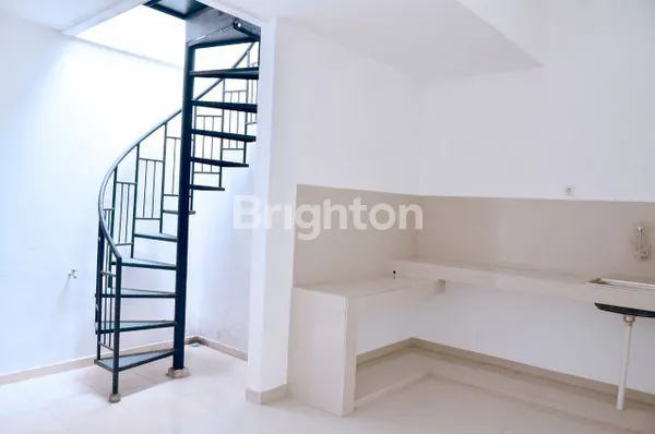 image RUMAH BARU 2 UNIT JEJER DI KARANG ASEM SURABAYA (4)