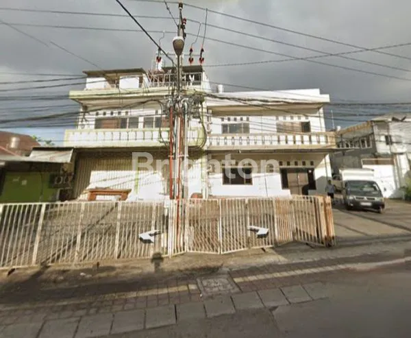 image PROPERTI PREMIUM 3 LANTAI, LT 282M², LOKASI STRATEGIS DENPASAR (1)