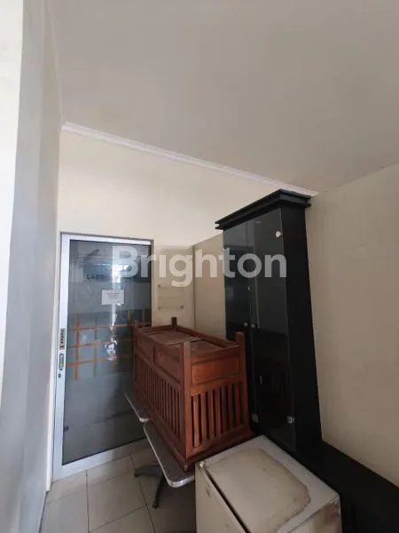 image PROPERTI PREMIUM 3 LANTAI, LT 282M², LOKASI STRATEGIS DENPASAR (7)