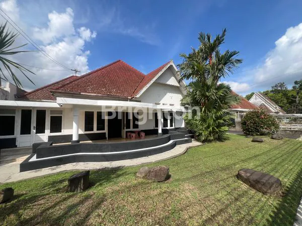 image RUMAH VINTAGE  (1)